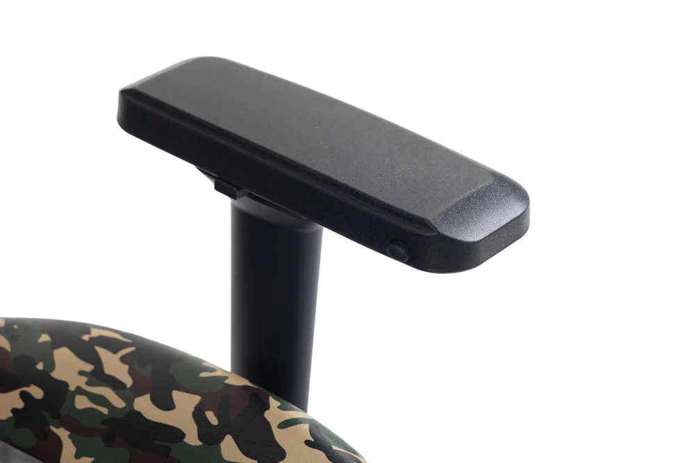 Игровое кресло EVOLUTION NOMAD CAMO, подлокотник и камуфляжный узор