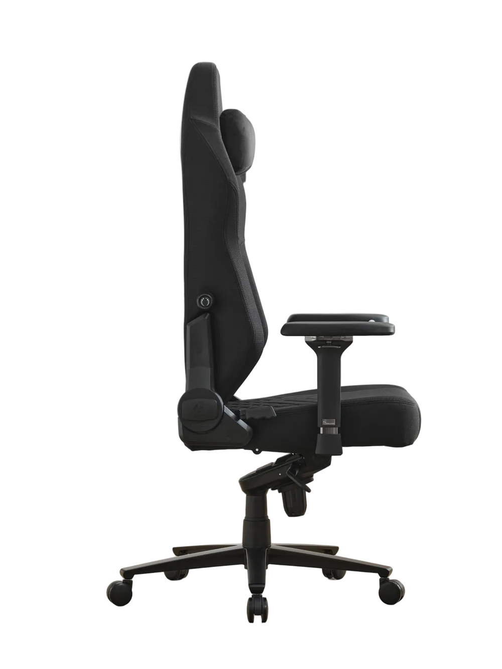 Игровое кресло EVOLUTION TITAN, боковой вид, чёрный цвет