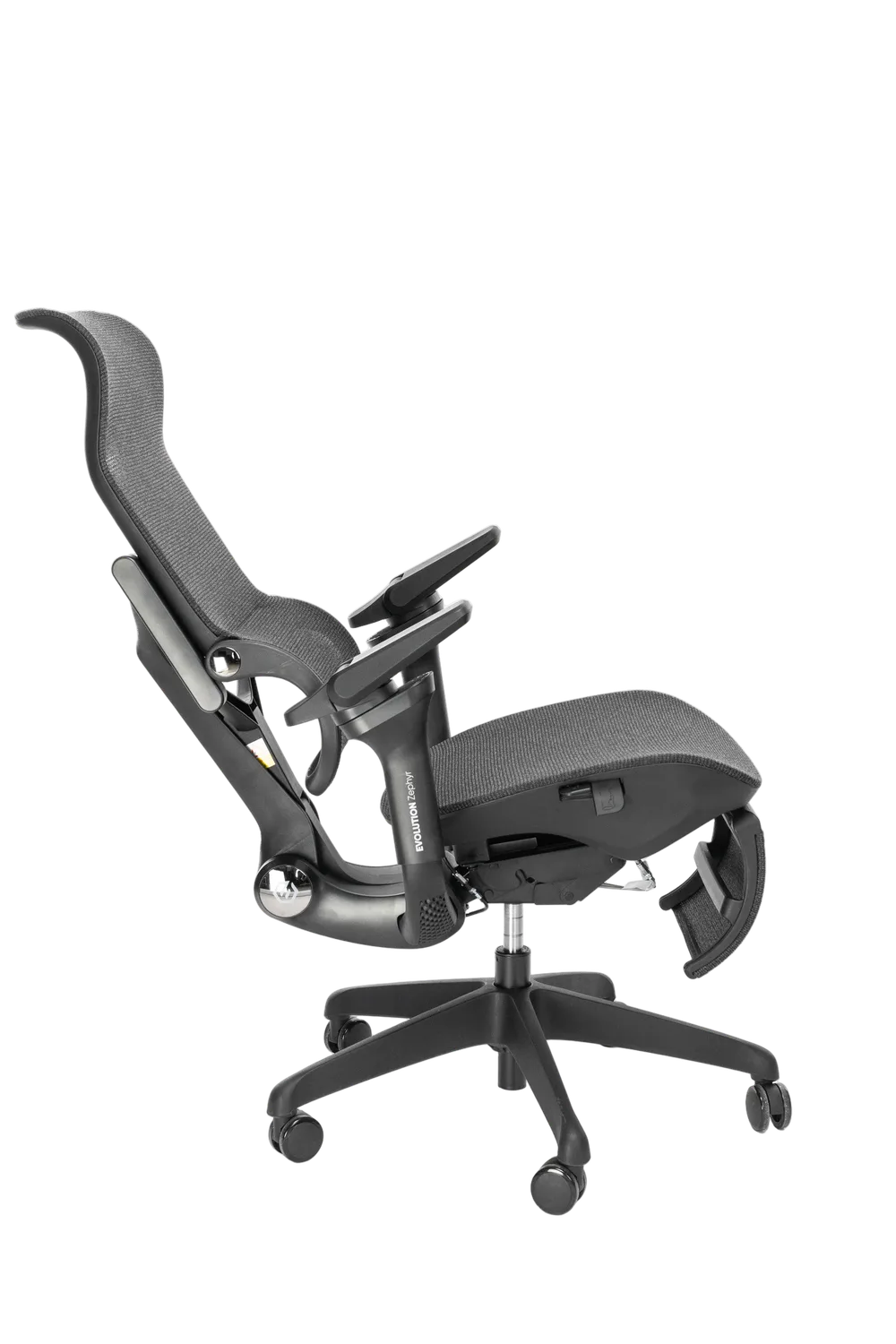 Офисное кресло EVOLUTION Zephyr Black, вид сбоку с наклоном