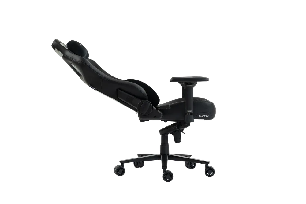 Игровое кресло NOMAD PRO X-BASE, боковой вид в наклоне