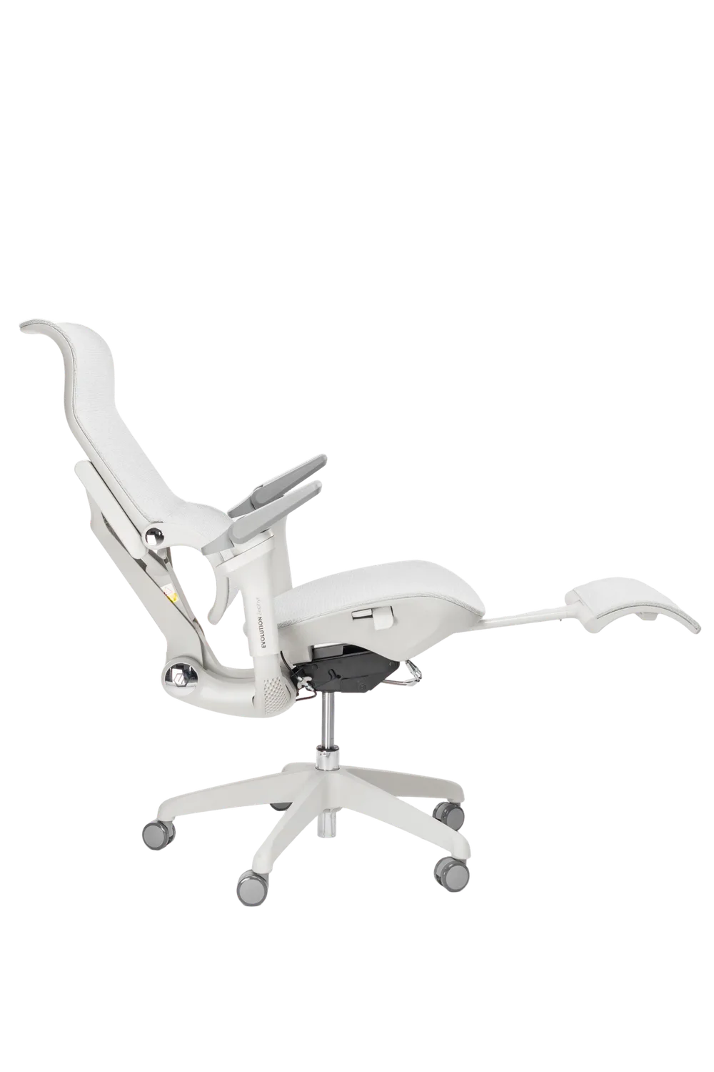 Игровое кресло EVOLUTION Zephyr Grey, боковой вид с подножкой