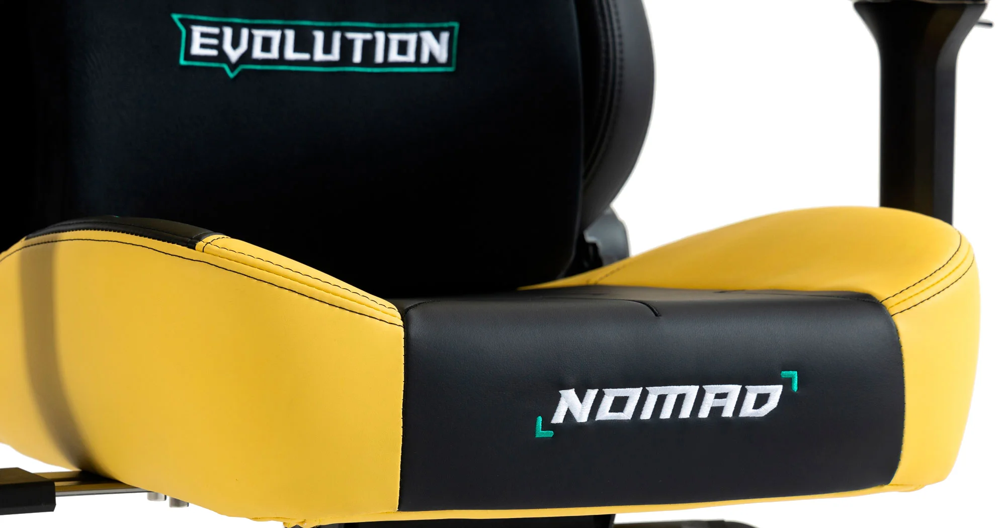 NOMAD PRO Cyberpunk Bloodhound