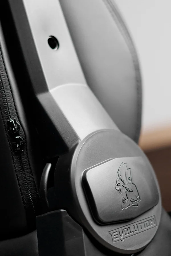 EVOLUTION NOMAD PRO X-BASE Black-Silver